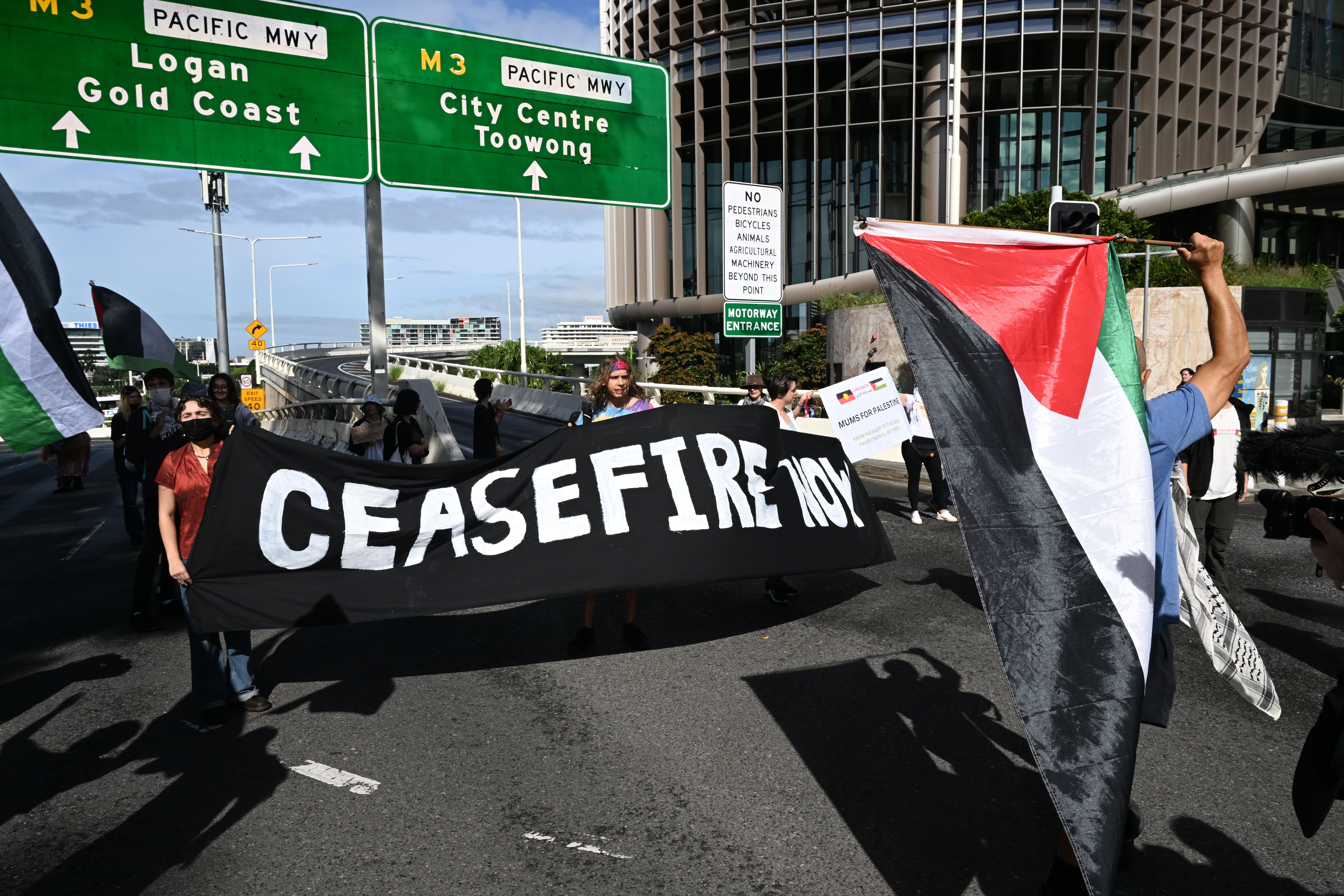 چین ضمن درخواست آتش‌بس از عضویت کامل فلسطین در سازمان ملل حمایت کرد