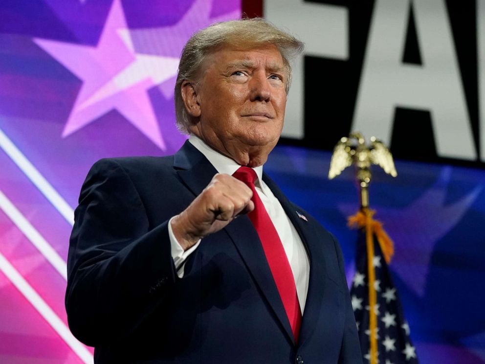 دونالد ترامپ: تصمیم گرفته‌ام در انتخابات ریاست‌جمهوری ۲۰۲۴ آمریکا نامزد شوم