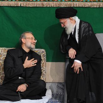 واشنطن: عودة لاريجاني لمنصبه القديم تعكس تمسك طهران بالحلول الفاشلة