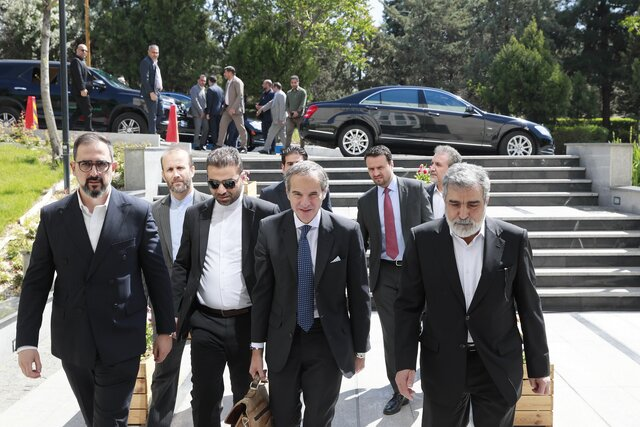 IAEA Chief Rafael Grossi enters Iran's Atomic Energy Agency on April 17, 2025.