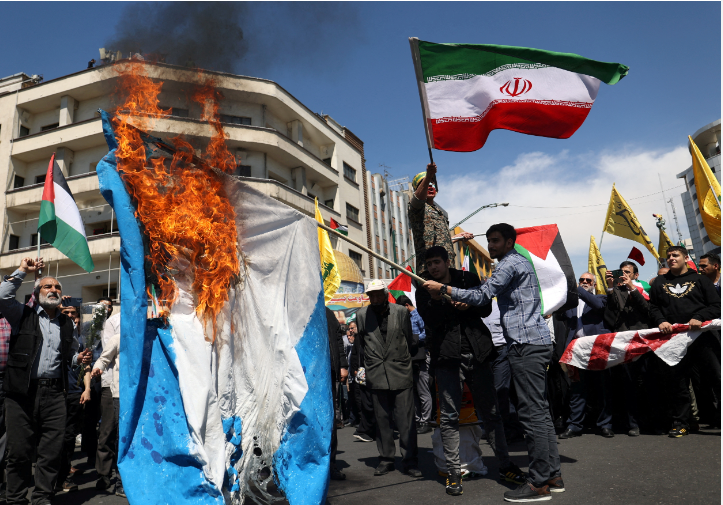 نیویورک تایمز: اگر حمله اسرائیل به پایگاه‌های نظامی محدود شود، شاید ایران ادامه ندهد 