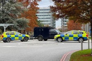 بریتانیا ۴ نفر را به ظن همکاری با سرویس اطلاعاتی جمهوری اسلامی بازداشت کرد