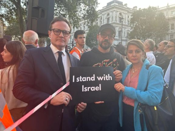 حمله به وحید بهشتی، فعال سیاسی و تهدید به «بریدن سرش» در لندن