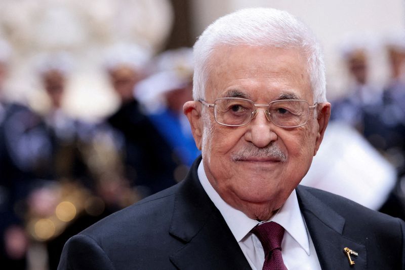 محمود عباس انتخابات فلسطین را تا شهریور سال آینده به تعویق انداخت
