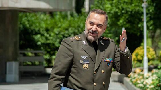 جانشین ستادکل نیروهای مسلح: نماز مقاومت نیروهای مسلح جمهوری اسلامی را بالا میبرد