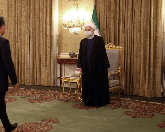 حسن روحانی در دیدار با وزیر خارجه چین روابط با پکن را برای تهران «راهبردی و مهم» توصیف کرد