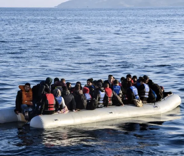 گارد ساحلی ترکیه از نجات ۱۵ «مهاجر غیرقانونی» از خطر غرق شدن خبر داد