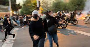 السلطات الأميركية والأوروبية تؤكد على محاسبة النظام الإيراني بشأن تقارير الاغتصاب بالسجون 