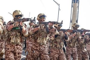 وقتی اسلحه نظام از روی ترس و استیصال مردم را هدف میگیرد