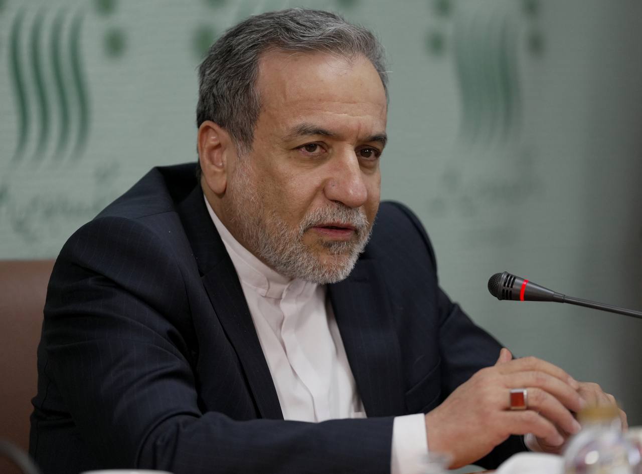 Iran says unyielding US line on enrichment will scupper talks