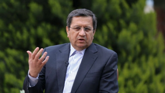 رییس کل بانک مرکزی: اقتصادمان در حال رشد بود که با کرونا مواجه شدیم