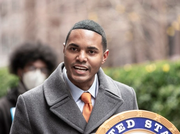 Iran Deal Shaky Without Bipartisan Backing, Congressman Says