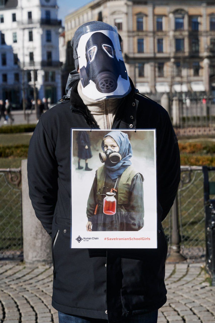 اصرار جمهوری اسلامی به نبود «مشکل» در مدارس با وجود تداوم حملات شیمیایی به دانش‌آموزان