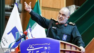 IRGC Commander Threatens Opponents With Full War