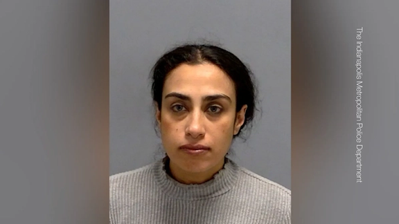 بازداشت زنی در آمریکا به خاطر حمله با خودرو به ساختمانی که فکر میکرد مدرسه یهودیهاست