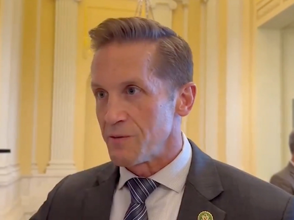 مککورمیک، عضو مجلس نمایندگان آمریکا: رژیم ایران تنها زبان قاطعیت را میفهمد، نه سازش