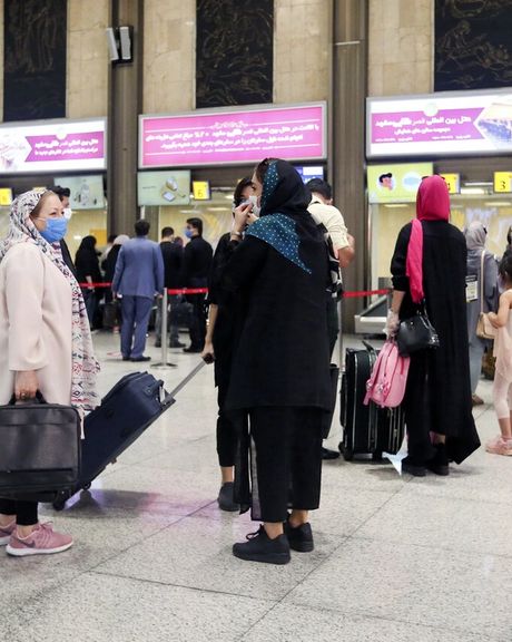 فرودگاه «امام خمینی» ورود مستقیم و غیرمستقیم مسافر از ۸ کشور آفریقایی را ممنوع اعلام کرد