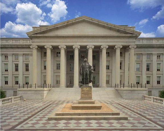 واشنطن تفرض عقوبات على4من كبار مسؤولي استخبارات "الثوري الإيراني" لاعتقال مواطنين أميركيين