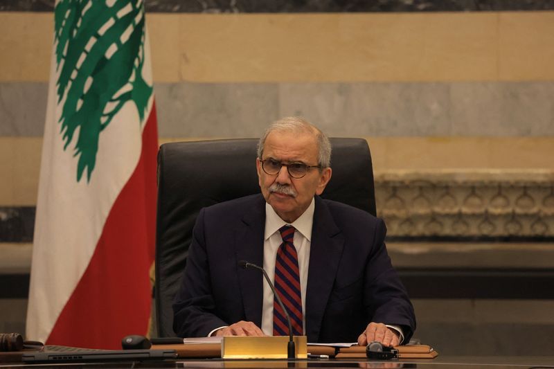 نخست‌وزیر لبنان: تصمیم جنگ و صلح باید فقط در اختیار دولت باشد