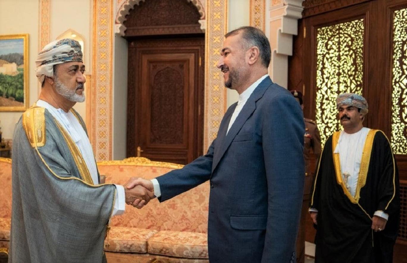 سفر وزیر امور خارجه جمهوری اسلامی به عمان؛ رئیسی برای پادشاه عمان پیام فرستاد