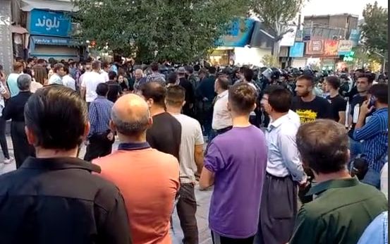 دبیر کل حزب کومله کردستان ایران: اعتصاب عمومی باید این بار همه شهرها را در بر بگیرد