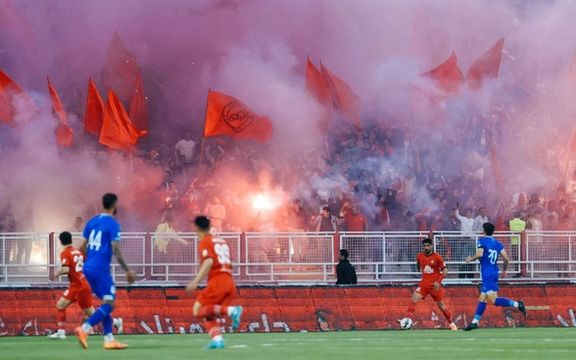 گاتزتا دلو اسپورت: اشتیاق هیچ مرزی ندارد، ۱۲۰ هزار نفر در یک ورزشگاه ایران
