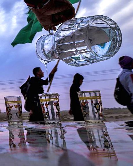 رغم الأزمة المتفاقمة.. إيران تفتتح 5 مشاريع لتوفير المياه لـ "زوار الأربعين"