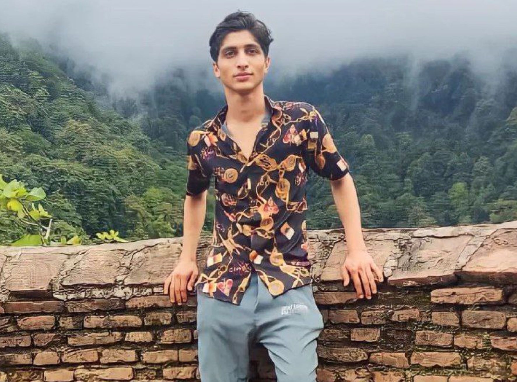 یک دانشجوی بلوچ بر اثر شکنجه در بازداشتگاه اطلاعات سپاه زاهدان کشته شد