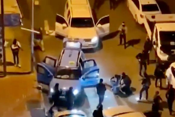 Turkish security forces arresting Iranian operatives in a raid on September 24, 2021