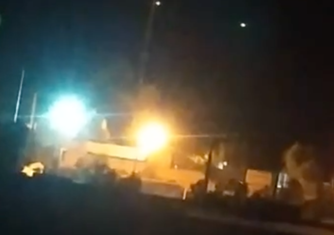 مقتل ما لا يقل عن11عسكريا بهجوم لجماعة"جيش العدل"البلوشية على مقر للشرطة في بلوشستان إيران