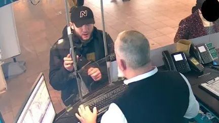 UK Police Show How They Arrested Iran-Linked Terror Suspect