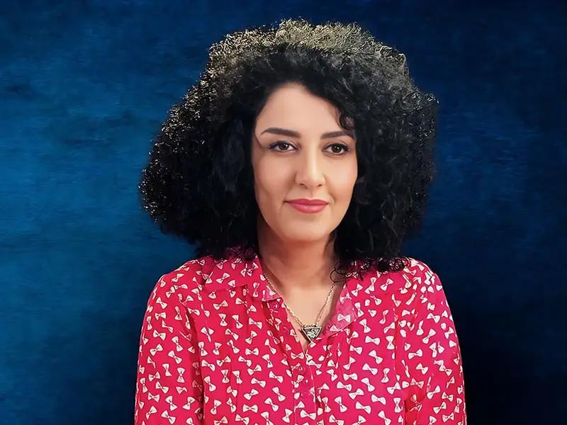 الناشطة الإيرانية نرجس محمدي ترفض الحضور لمحكمة الثورة وتصفها بـ"مجزرة الشباب الإيرانيين"