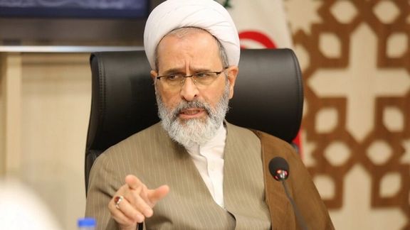 مدیر حوزههای علمیه: فیزیک و شیمی از زاویه اسلامی و فقهی مطالعه شود