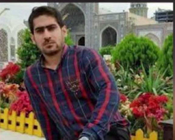 The photo circulating in social media attributed to Iranian scientist Kamran Mollapour