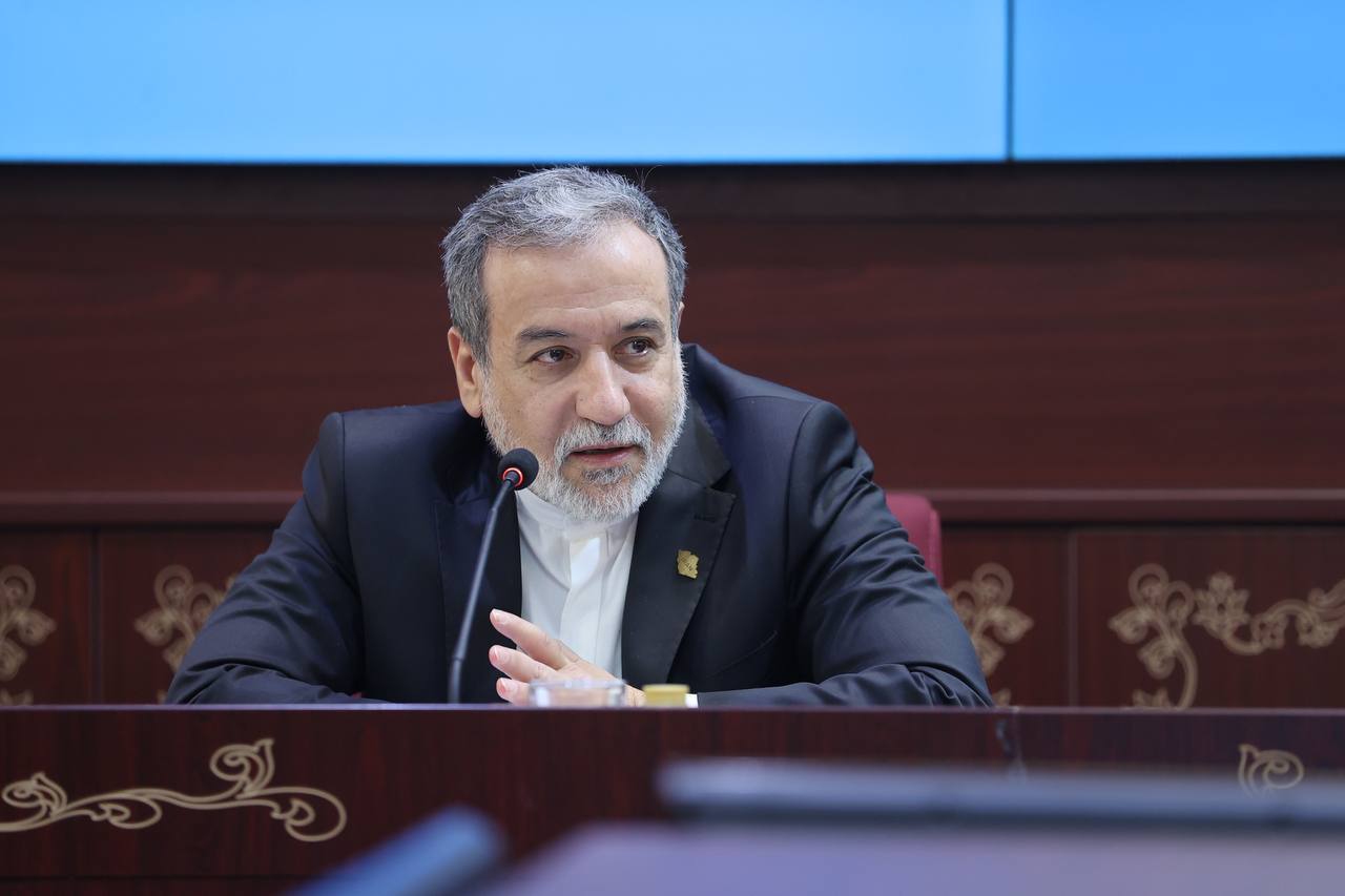 ادعای وزیر خارجه جمهوری اسلامی: تیم ملی در جام جهانی ۲۰۲۶، در مکزیک بازی می‌کند