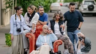 Viral Tehran photos belie women's repression, critics say