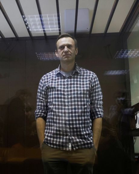 مقامهای زندان روسیه از نحوه برخوردشان با الکسی ناوالنی که در اعتصاب غذا به سر میبرد، دفاع کردند