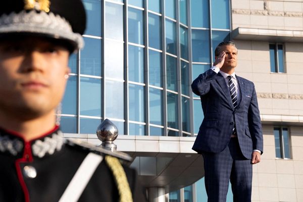 ۳ کشته در عملیات آمریکا علیه قاچاقچیان مواد مخدر در کارائیب؛ هگست بر ادامه حملات تاکید کرد