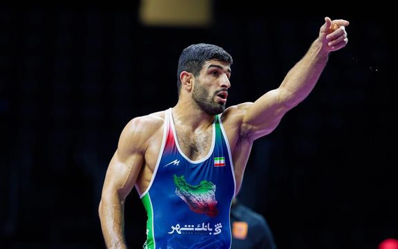 مسابقات کشتی قهرمانی جهان؛ قاسمپور به شاگرد تیلور باخت و از صعود به فینال باز ماند