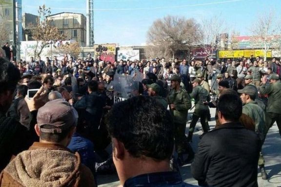 Internet, Phone Cut Off In Defiant Iranian Town After IRGC Attack