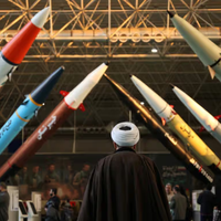 رویترز: جمهوری اسلامی با شبکهای با بیش از ۵ هزار نهاد پنهان محاصره آمریکا را دور میزند