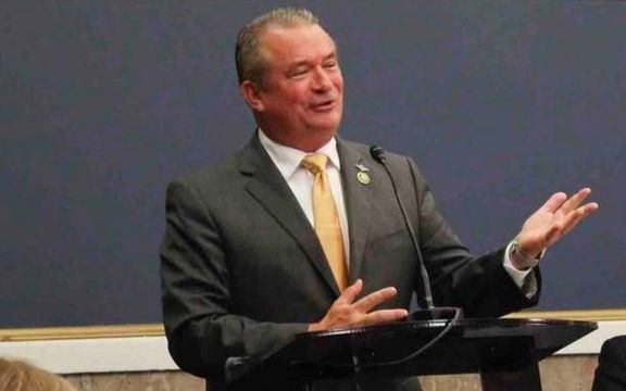 عضو کنگره آمریکا: نباید به ایران یک دلار هم داد، چه برسد به شش میلیارد دلاری که بایدن داد