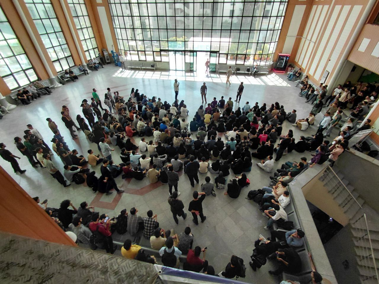 برگزاری دست‌کم شش تجمع دانشجویی در اعتراض به کیفیت غذای دانشگاه‌ها و مسمومیت