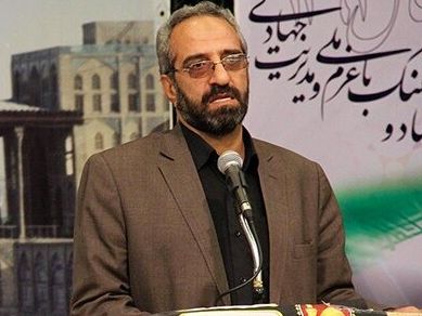 فرماندار اصفهان همزمان با حکومت نظامی: هدف محدودیت تردد در اطراف زایندهرود آرامش مردم است