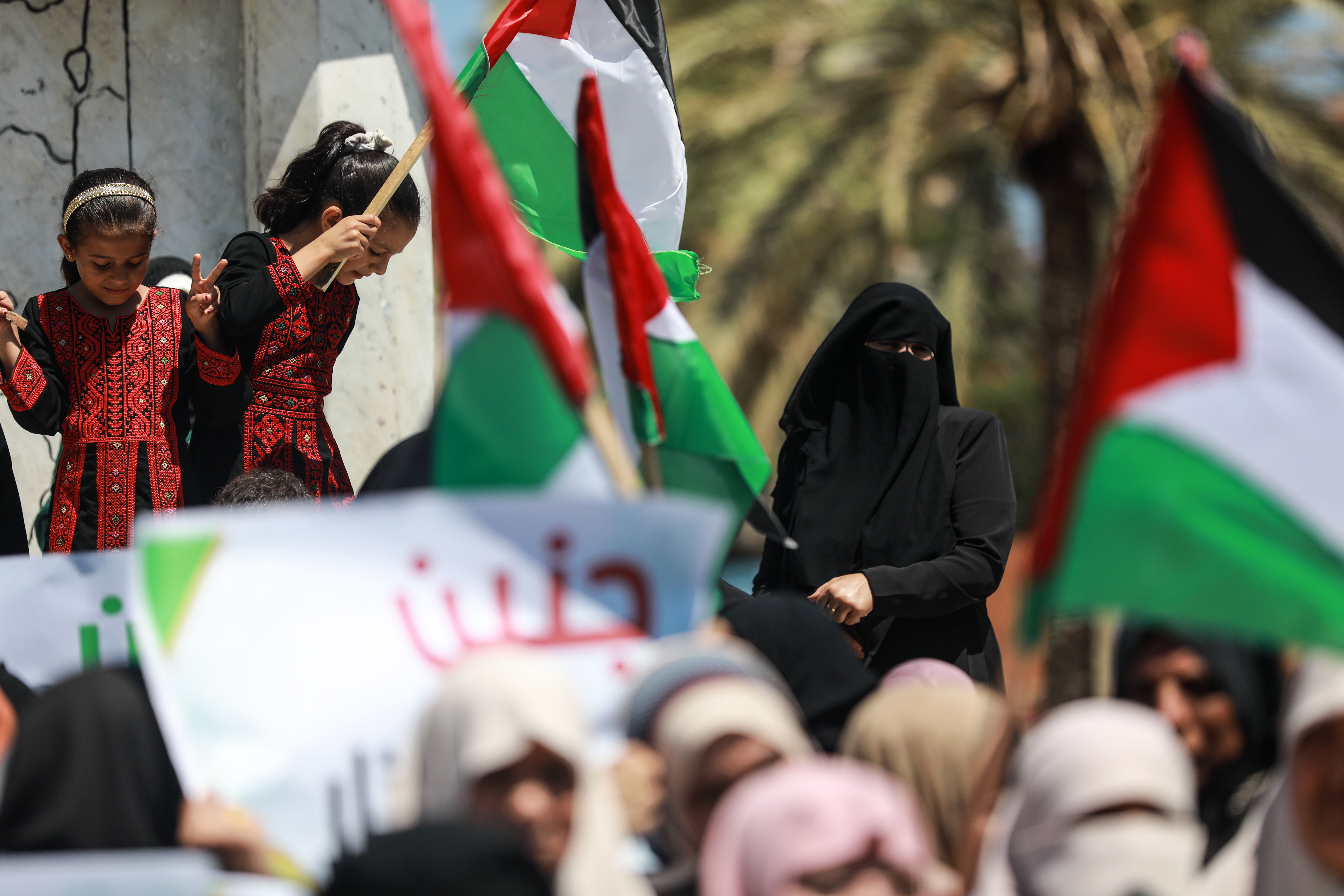 دستور محمود عباس به نیروهای امنیتی خود برای مستقر شدن در شهر جنین