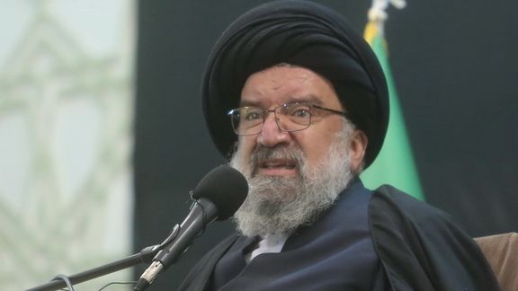 احمد خاتمی: نصرالله برای دیدن خامنهای کفشهایش را در میآورد
