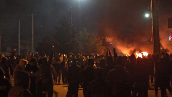 "نت بلوكس": مرور أسبوعين على قطع الإنترنت في إيران وسط حملة قمع دموية