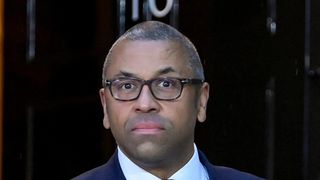 New UK Foreign Minister Has Face-To-Face Iran Experience