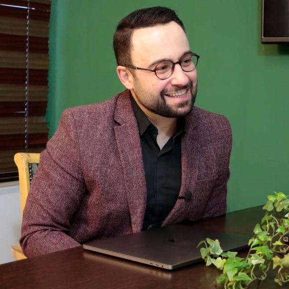 فعال اصلاحطلب در رسانه حکومتی: مردم از گشتهای امنیتی حس امنیت میگیرند