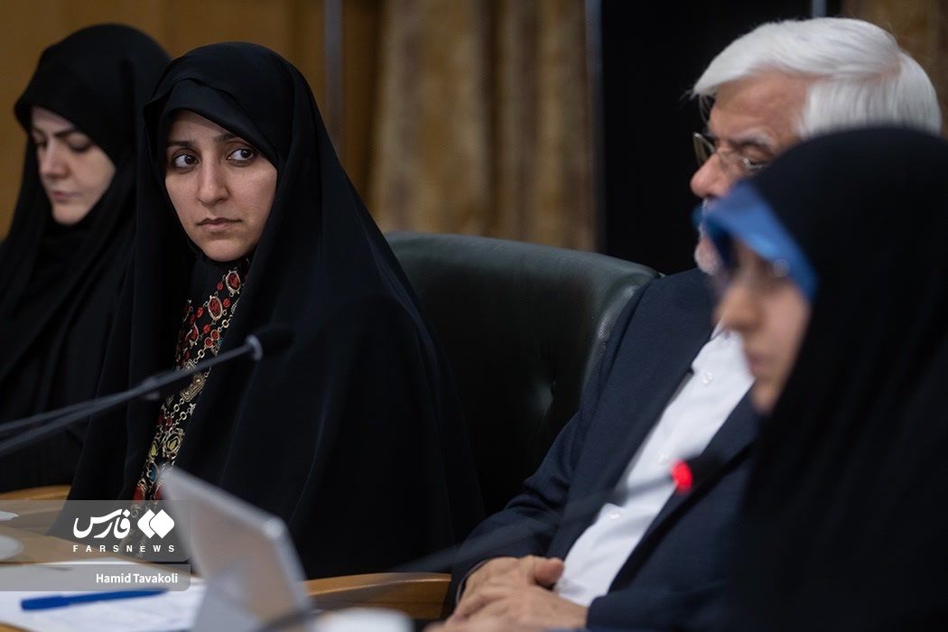 دردسر «اظهارات ضد زن» عارف؛ اصلاح‌طلبان می‌گویند فیلم تقطیع شده است